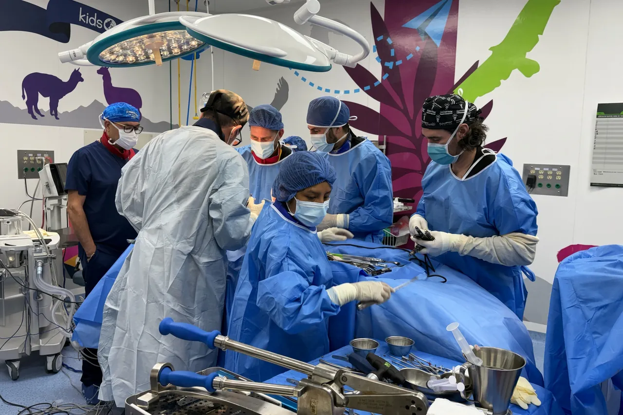 A SpineHope surgical team in the operating room